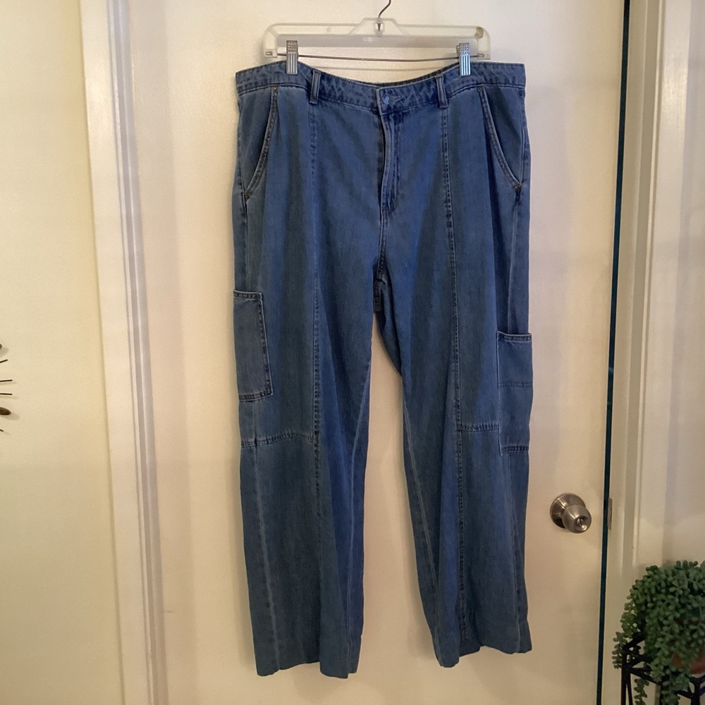 Jeans,Super soft, Cargo, great fit.